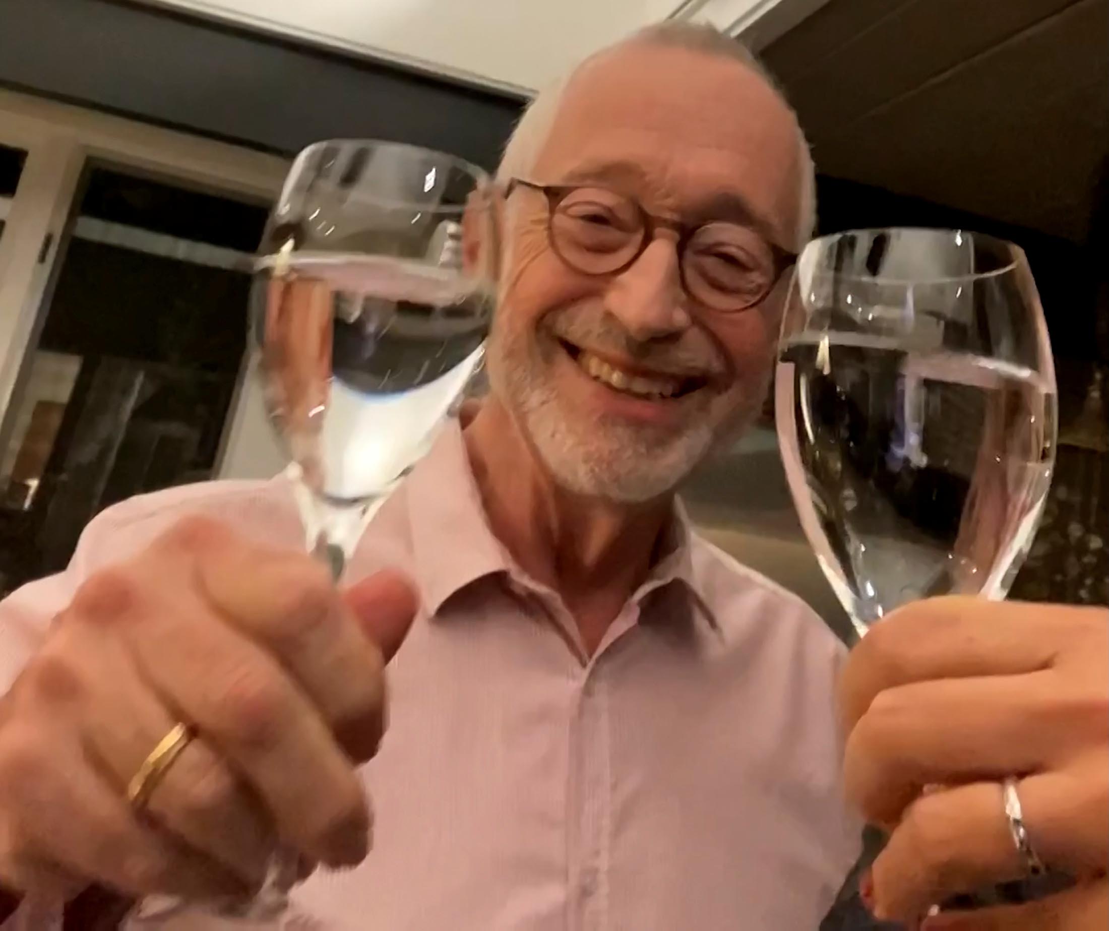 改善拍賣理論 創(chuàng)新拍賣形式  美2學(xué)者分享經(jīng)濟(jì)學(xué)獎