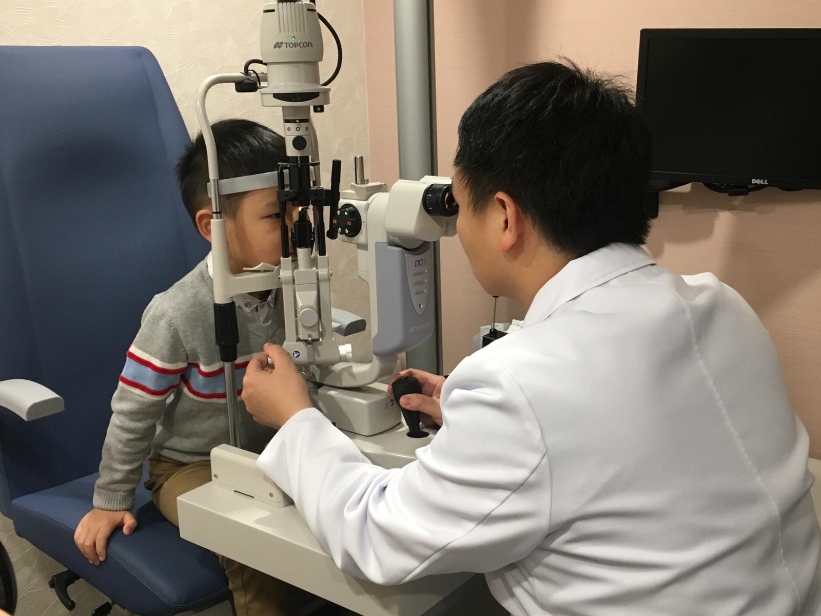 【健康】視光師教你護(hù)眼方法 減慢近視加深