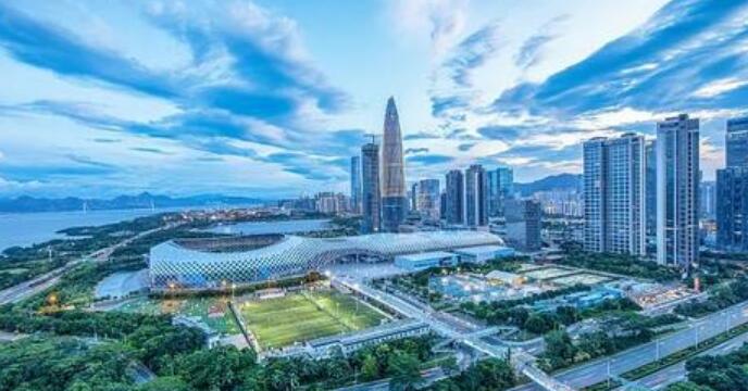 深圳表彰特區(qū)建立40周年創(chuàng)新創(chuàng)業(yè)人物和先進(jìn)模范人物