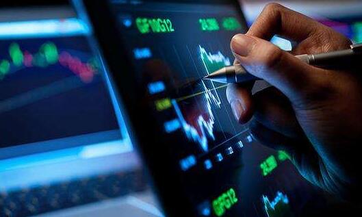 恒指收?qǐng)?bào)24667點(diǎn) 升17點(diǎn)