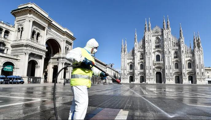 意連續(xù)兩天確診過萬 倫巴第大區(qū)收緊防疫措施