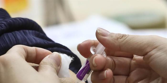 流感疫苗缺貨惹民怨 臺(tái)當(dāng)局用「請(qǐng)客爆桌」辯解被群嘲