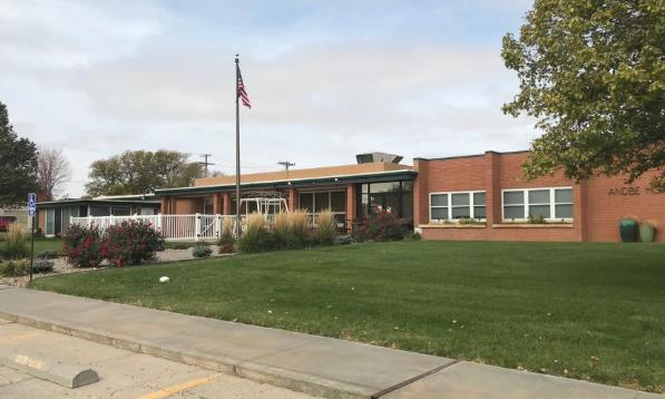 美國養(yǎng)老院感染新冠死亡人數(shù)超8.4萬 美媒：這本可以避免