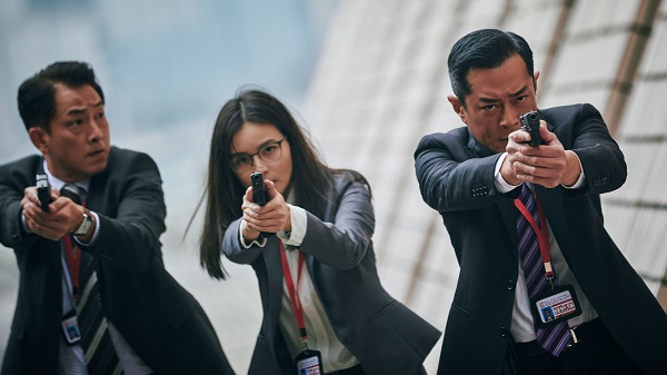 有片｜【送戲飛】反貪系列終極篇《G風(fēng)暴》尖沙咀實(shí)景槍?xiě)?zhàn)連場(chǎng)