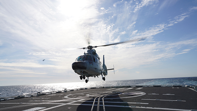 美艦非法闖入中國(guó)西沙領(lǐng)海 南部戰(zhàn)區(qū)：跟蹤監(jiān)視並予以警告驅(qū)離