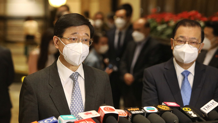 李家超與各界「雲(yún)交流」房屋勞工問題