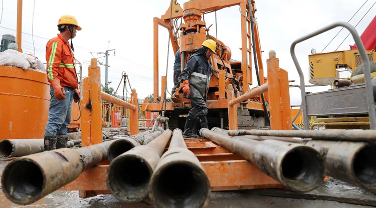  【行業(yè)調(diào)研】?jī)?nèi)地經(jīng)濟(jì)主打穩(wěn)增長(zhǎng) 基建股有望跑出