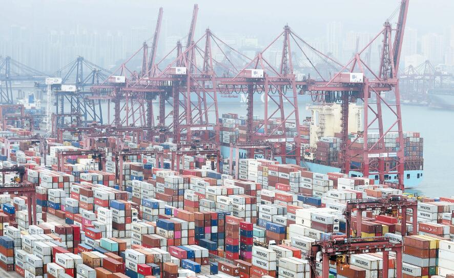 港4月出口轉(zhuǎn)升1.1% 環(huán)球滯脹勢將拖累全年表現(xiàn)