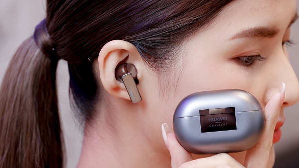 【數(shù)碼】中法聯(lián)乘 HUAWEI FreeBuds Pro 2無線耳機(jī)