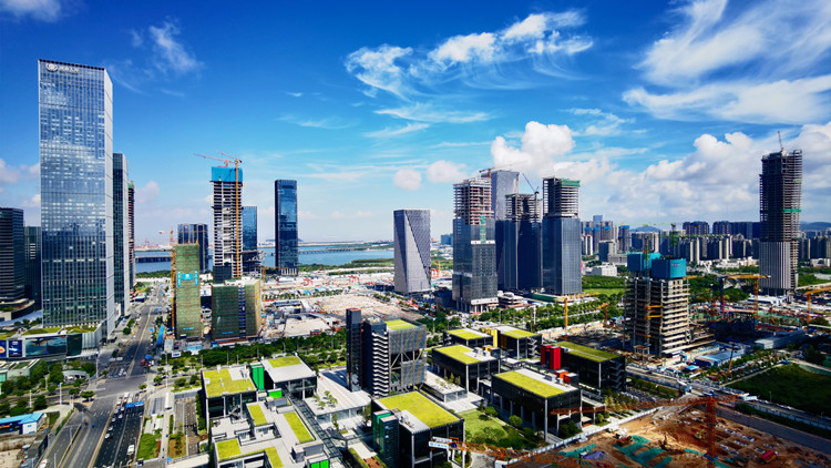 覃偉中：全面推進(jìn)前海等重大合作平臺(tái)建設(shè)