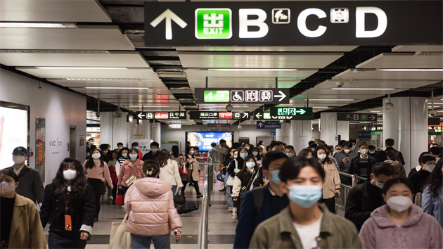 848.73萬人次！深圳地鐵全網(wǎng)客流創(chuàng)歷史最高紀(jì)錄