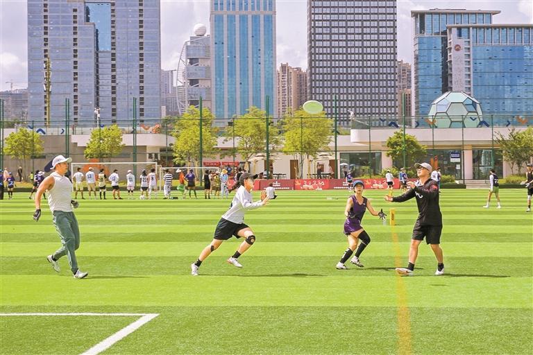 一鍵預(yù)約！深圳織密15分鐘健身圈