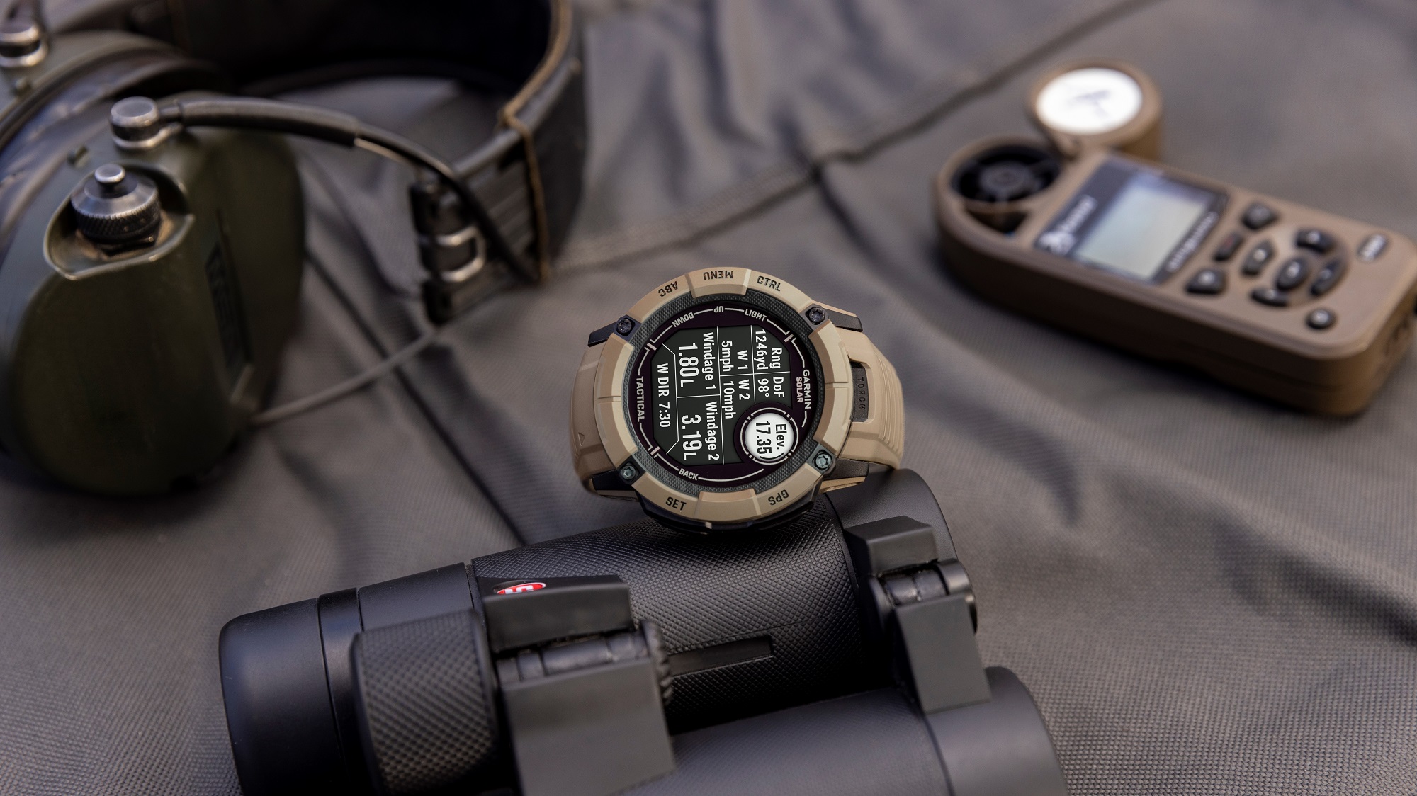 【時(shí)尚】太陽能充電運(yùn)動(dòng)手表 延續(xù)戶外探險(xiǎn)旅程