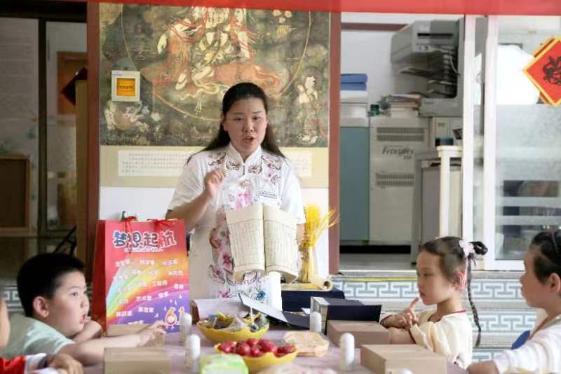 體驗(yàn)活字印刷 感悟厚重歷史