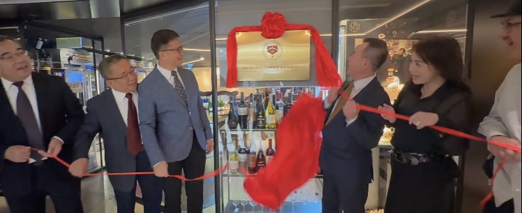 新疆昌吉天山北麓來港推介美酒、美食及美景