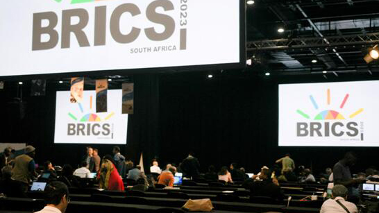 金磚宣言加強(qiáng)本幣合作 有助減少對(duì)第三方貨幣依賴(lài)