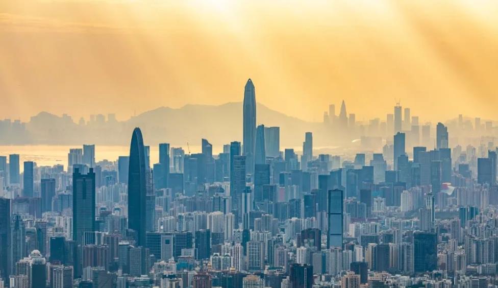 風(fēng)險挑戰(zhàn)之下，為何仍相信深圳？