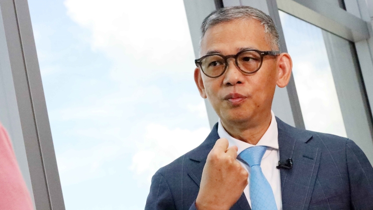 最高人民法院院長(zhǎng)張軍會(huì)見香港廉政專員胡英明