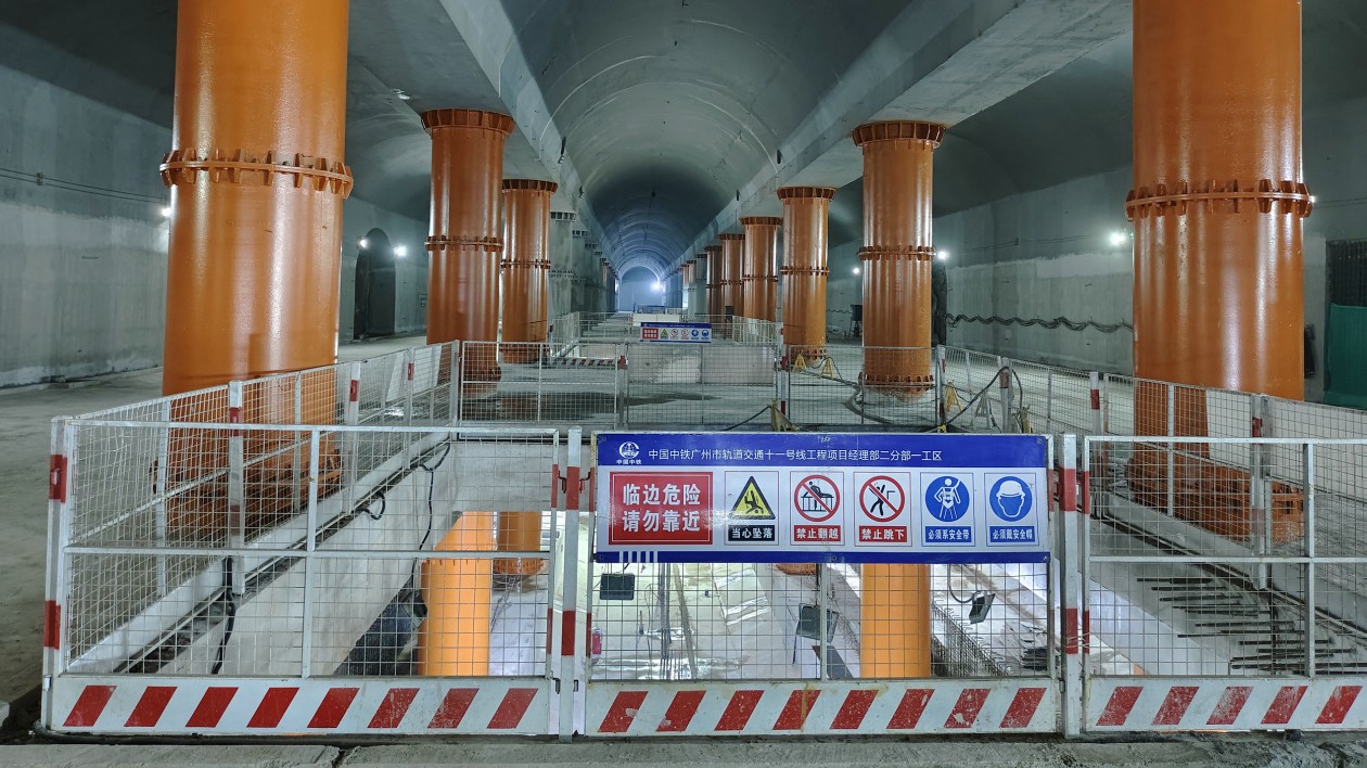 廣州首條地鐵環(huán)線(xiàn)實(shí)現(xiàn)隧道貫通