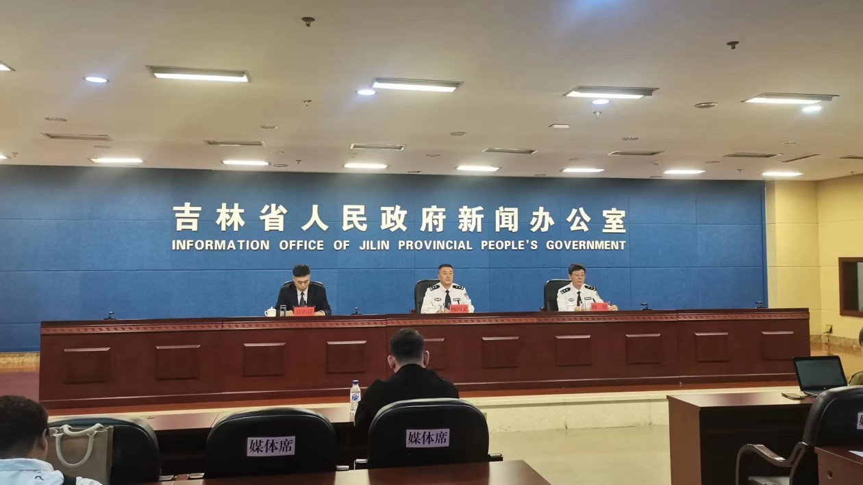 出租、轉(zhuǎn)借電話卡是違法行為 吉林公安呼籲市民共築防範電信網(wǎng)絡詐騙全民防線