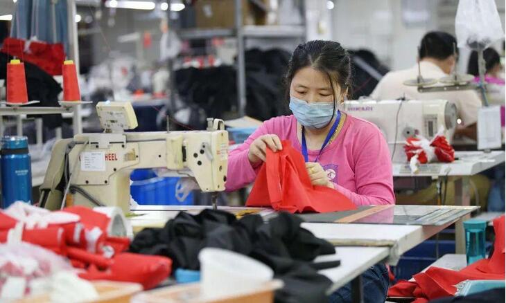 專家析民營(yíng)經(jīng)濟(jì)發(fā)展局職責(zé)  聚焦促發(fā)展解難題