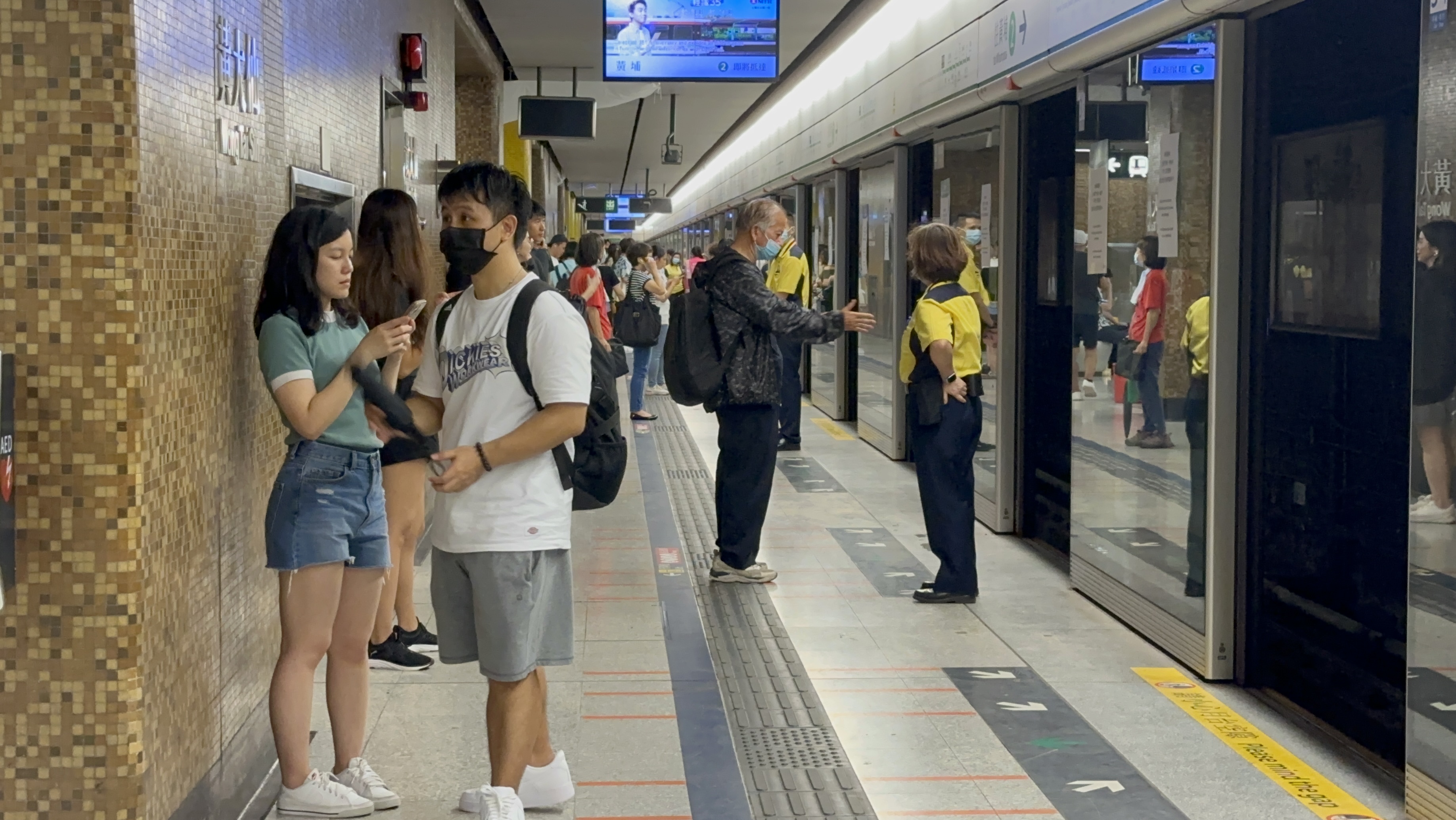 圖集｜黃大仙地鐵站重新開放