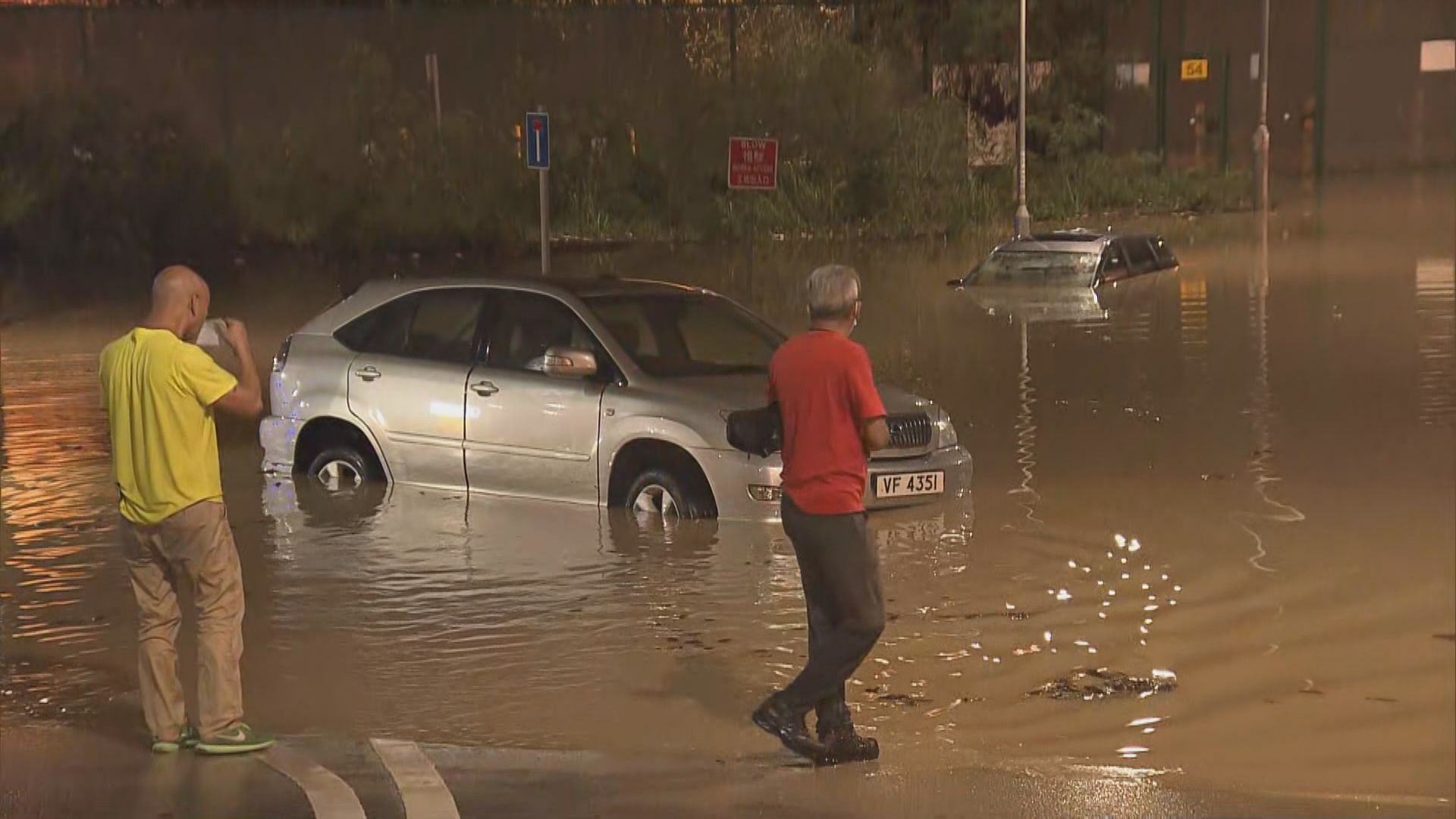 麥美娟：政府應(yīng)急基金暫收逾400宗申請 當(dāng)局將加快審批工作