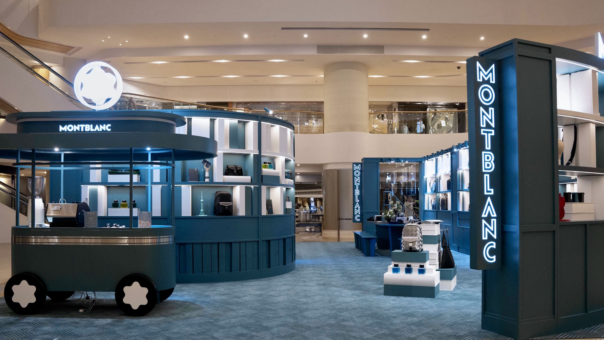 【時(shí)尚】環(huán)球圖書館之旅 感受書寫文化的魅力