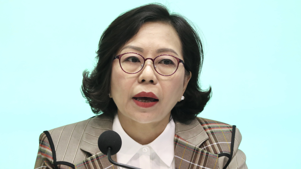 麥美娟：幸好當(dāng)局有應(yīng)急機(jī)制 遇到黑雨警告生效時(shí)便立即啟動(dòng)