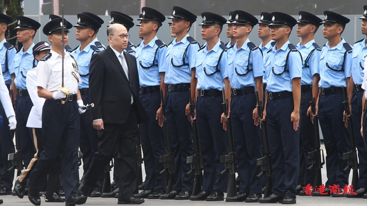 圖集 | 鄭雁雄檢閱警察結(jié)業(yè)會(huì)操