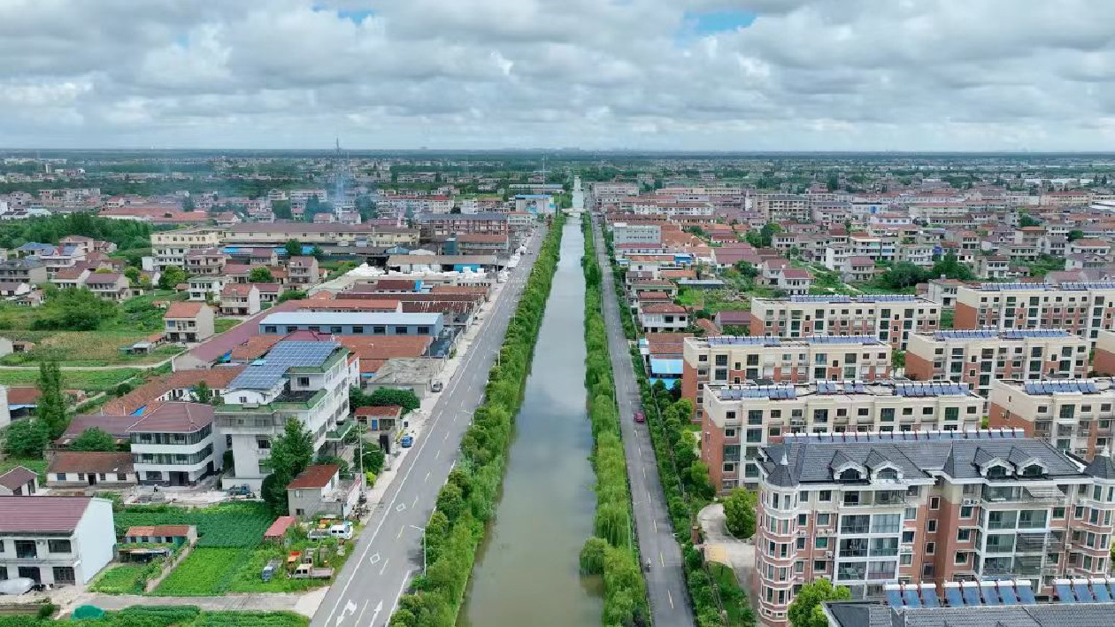 愛上啟東：崢嶸歲月賦予王鮑鎮(zhèn)奮進力量