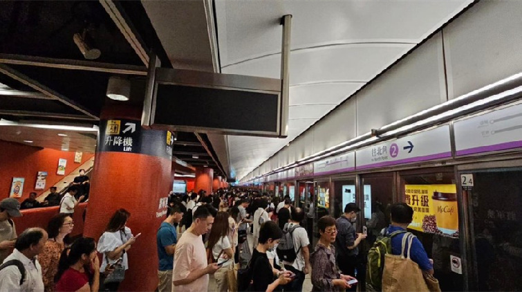 港鐵坑口站信號故障已修復(fù) 將軍澳線服務(wù)逐步回復(fù)正常