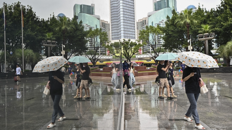 14號(hào)颱風(fēng)或?qū)⑸?！雙節(jié)期間廣州或有一次降水兩次降溫