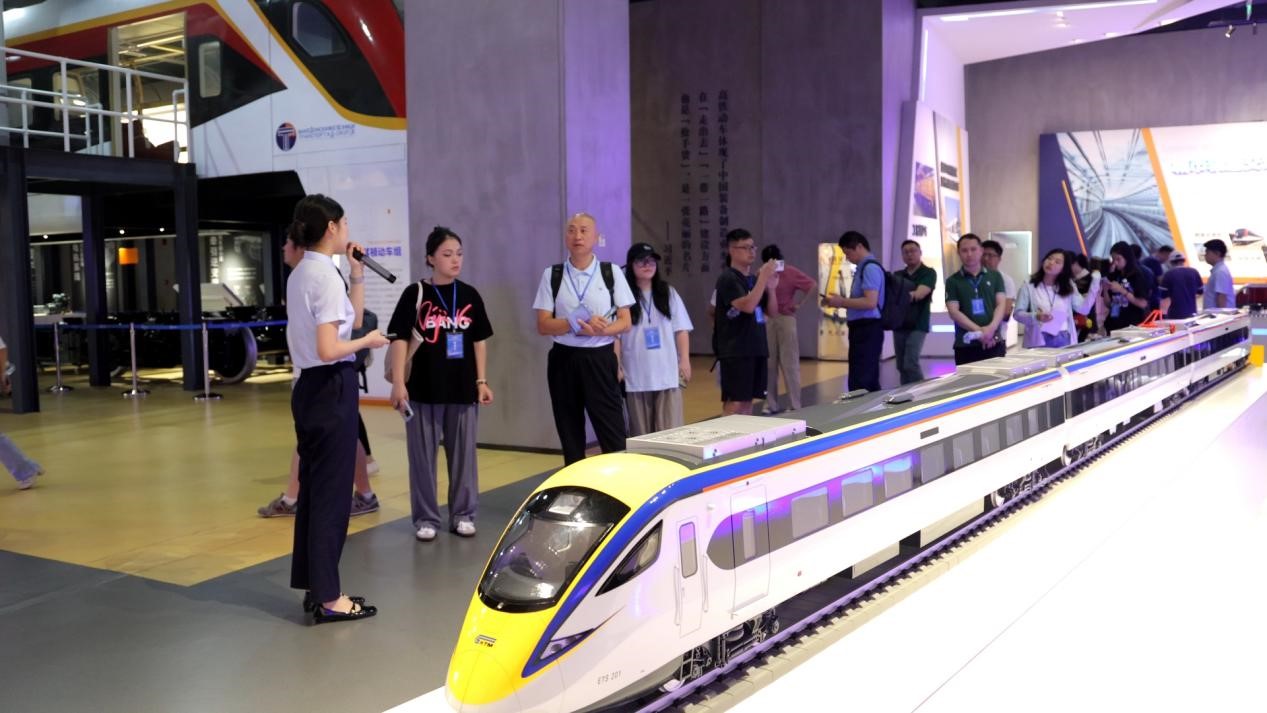 長(zhǎng)株潭融城跑起來(lái)|全國(guó)主流網(wǎng)媒採(cǎi)訪採(cǎi)風(fēng)活動(dòng)首站走進(jìn)株洲