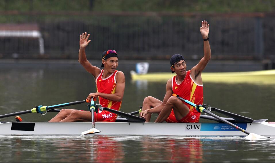 第三金！賽艇男子輕量級雙人雙槳奪金