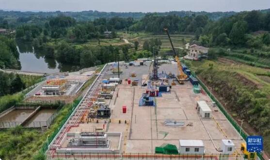 中國(guó)首個(gè)投入商業(yè)開發(fā)的大型頁(yè)巖氣田產(chǎn)氣量突破600億立方米 