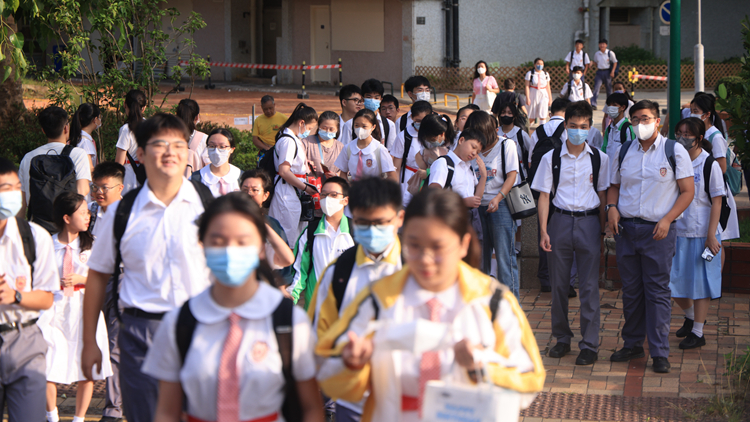 【不吐不快】殺校風波未見停 穩(wěn)定收生是急務