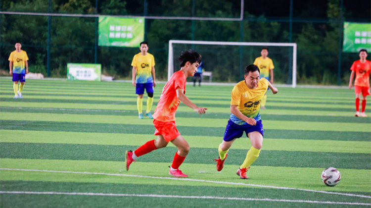 高燃開賽！2023年深圳市坪山區(qū)第二屆「同心盃」深港澳臺青年足球友誼邀請賽順利舉行