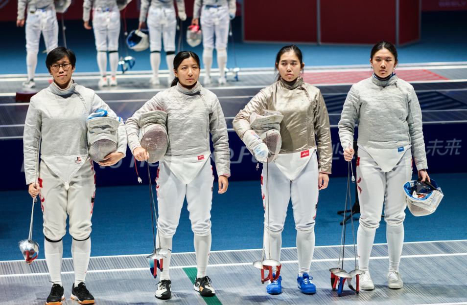 女佩團(tuán)體賽8強(qiáng)負(fù)韓國 港劍擊隊(duì)1金1銀6銅收官