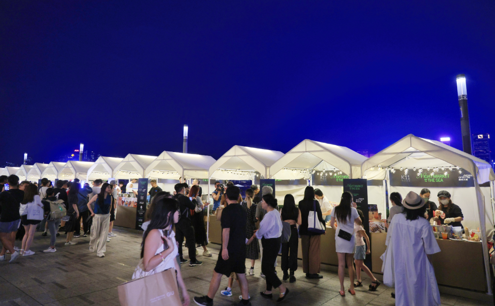 夜繽紛帶動消費(fèi)氣氛 業(yè)界料黃金周生意升逾兩成