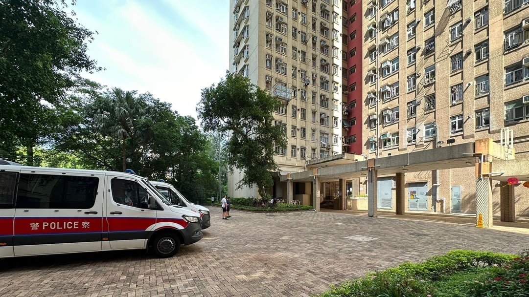 黃大仙龍蟠苑三母子被發(fā)現(xiàn)在家中受刀傷