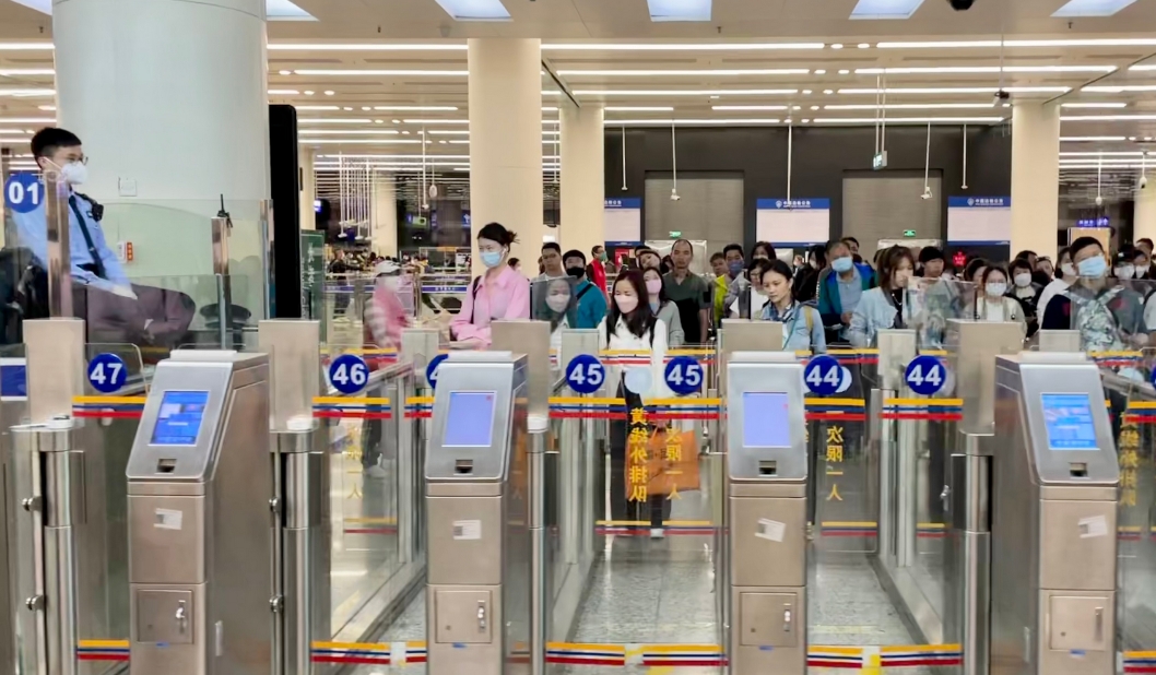 最新提醒！福田、羅湖等口岸正常開關(guān) 深圳灣口岸仍暫停服務(wù)