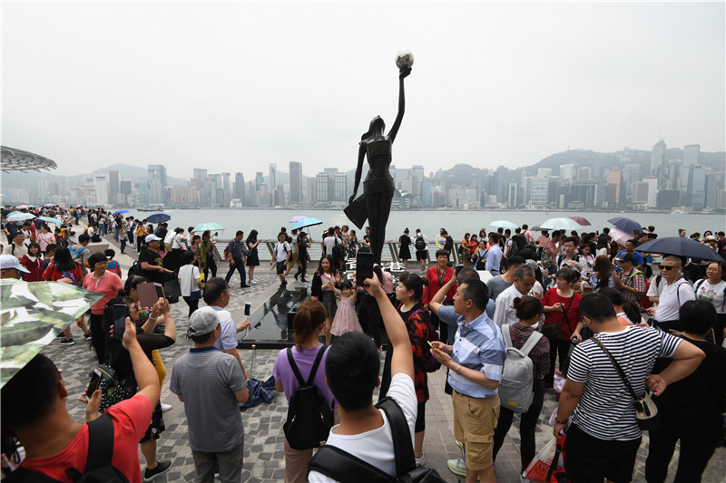 【商報(bào)圖說(shuō)】?jī)?nèi)地客南下 尚待續(xù)恢復(fù)