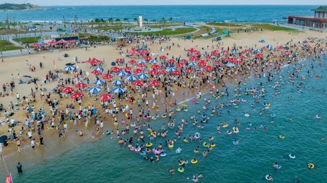 兩項指標領(lǐng)跑全國  廣汕高鐵助力汕尾「超級黃金周」火出圈