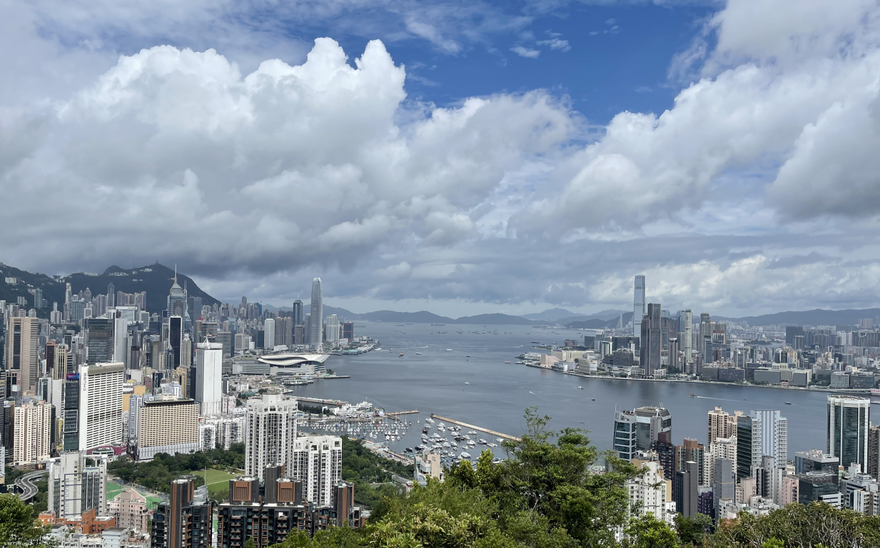 【施政建言】拼經(jīng)濟謀發(fā)展 團結(jié)一致創(chuàng)輝煌