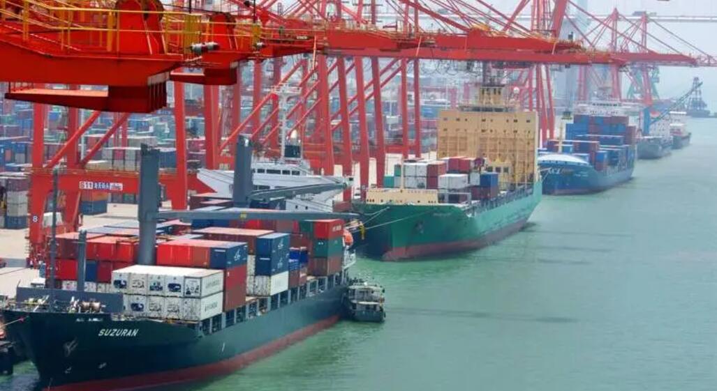 前8個(gè)月我國(guó)服務(wù)進(jìn)出口總額同比增長(zhǎng)8% 