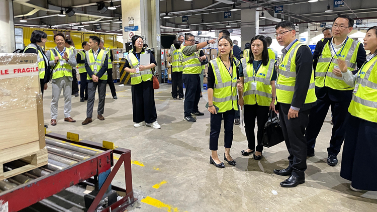 林世雄率團(tuán)訪問越南 推廣香港作為國際物流樞紐優(yōu)勢(shì)