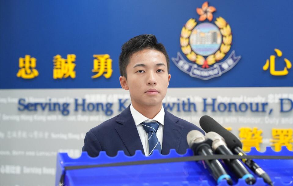 突發(fā) | 警拘4人涉公廁搶劫 地拖施襲劫52萬元名表