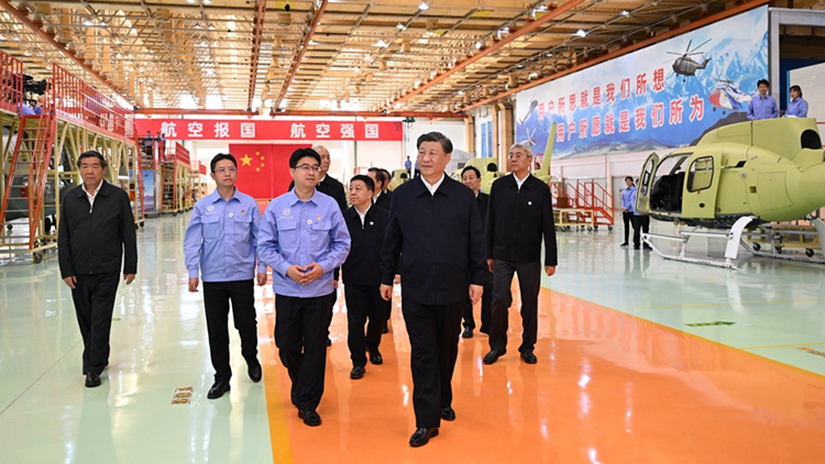 習(xí)近平在江西考察時(shí)強(qiáng)調(diào) 解放思想開拓進(jìn)取揚(yáng)長(zhǎng)補(bǔ)短固本興新 奮力譜寫中國(guó)式現(xiàn)代化江西篇章