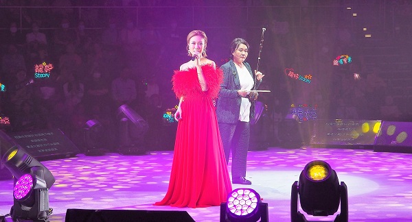 【娛樂(lè)】重回旺角演出 龍婷從西洋菜街唱上麥花臣舞臺(tái)